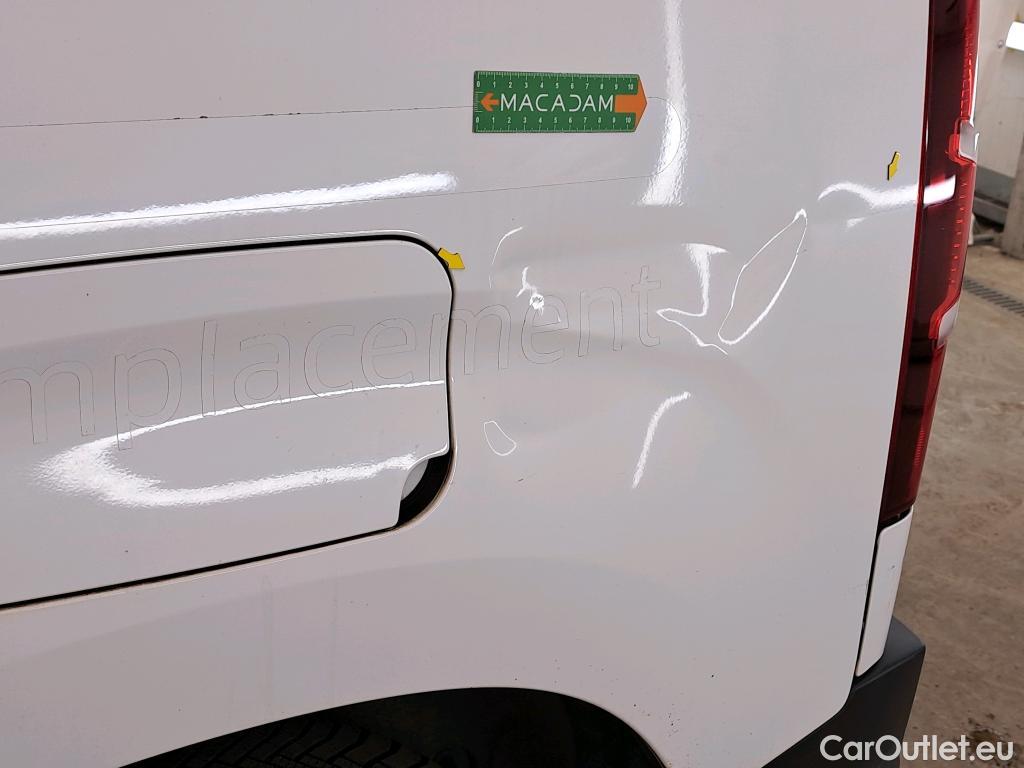  Citroen  Berlingo CITROEN  / 2018 / 4P / Fourgonnette M 650kg BlueHDi 75 S&S BVM Club #3
