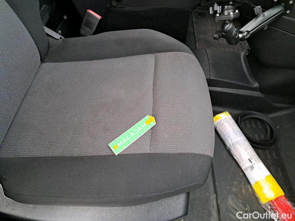  Citroen  Berlingo CITROEN  / 2018 / 4P / Fourgonnette M 650kg BlueHDi 75 S&S BVM Club #12