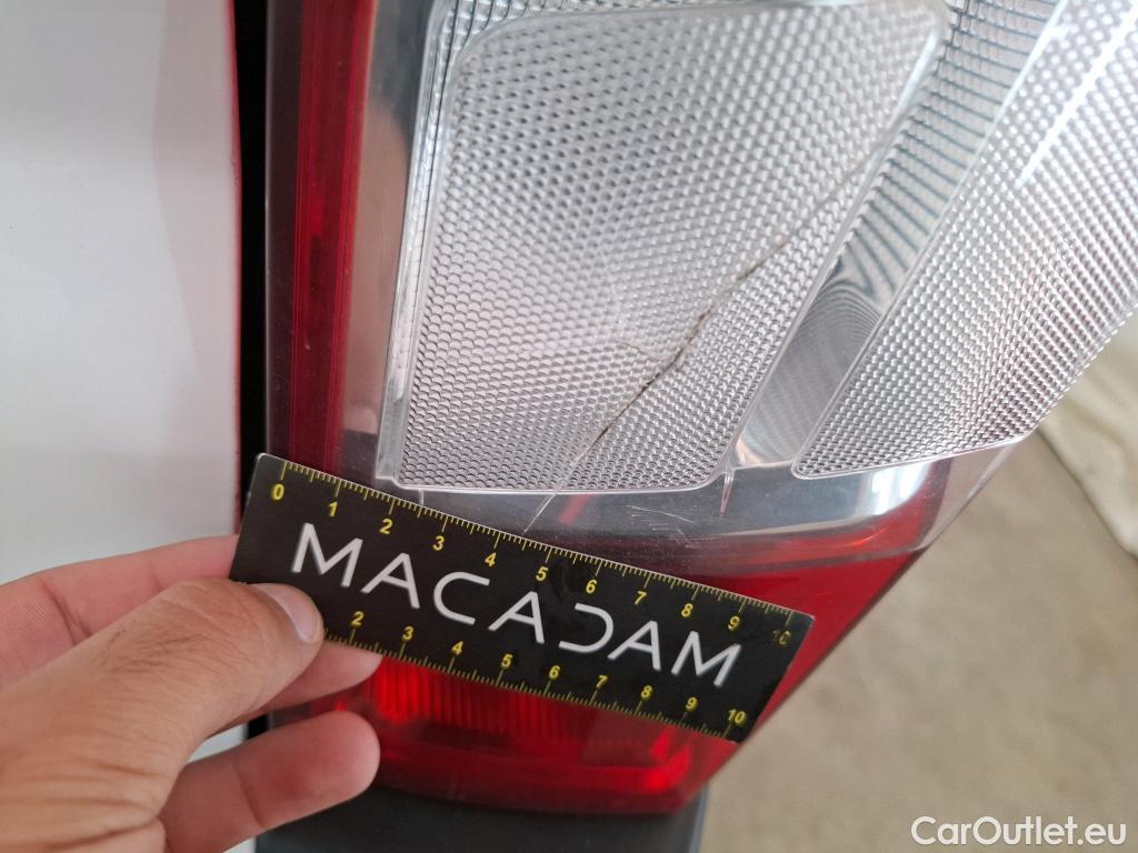  Peugeot  Boxer PEUGEOT  VU 4p Fourgon BLUEHDI 110 PREMIUM 330 L1H1 #25