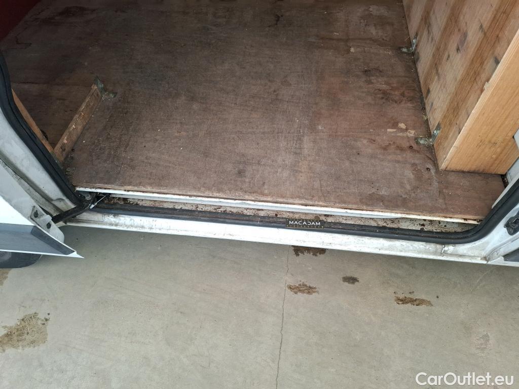  Peugeot  Boxer PEUGEOT  VU 4p Fourgon BLUEHDI 110 PREMIUM 330 L1H1 #41