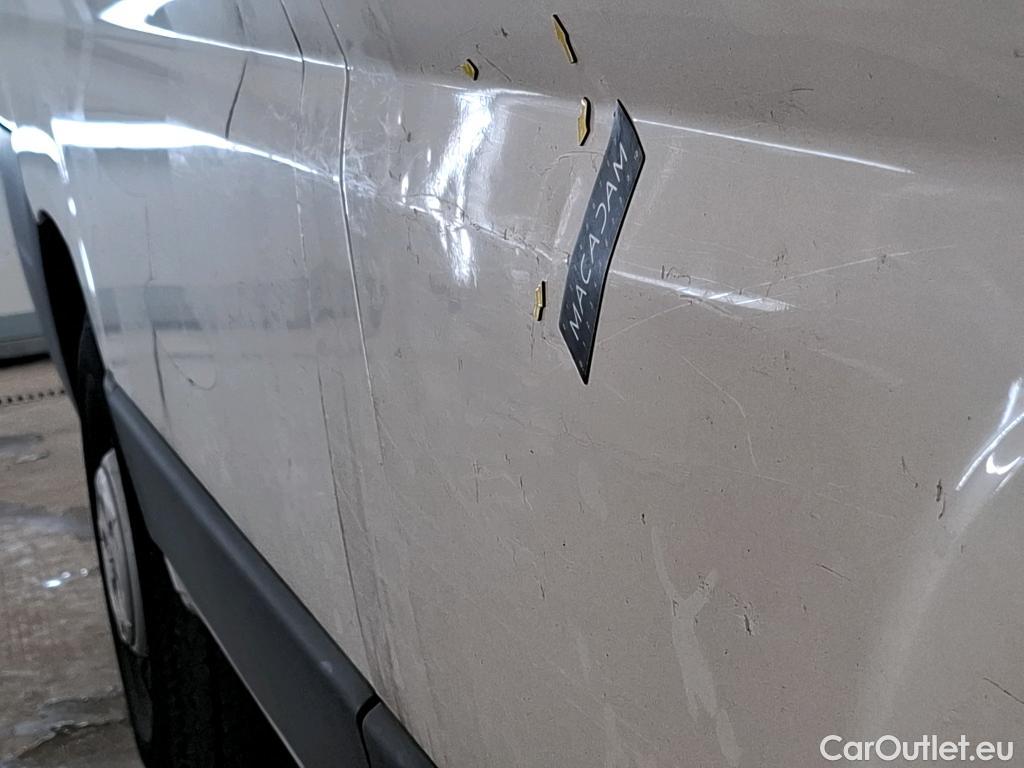  Peugeot  Boxer PEUGEOT  VU 4p Fourgon BLUEHDI 110 PREMIUM 330 L1H1 #12