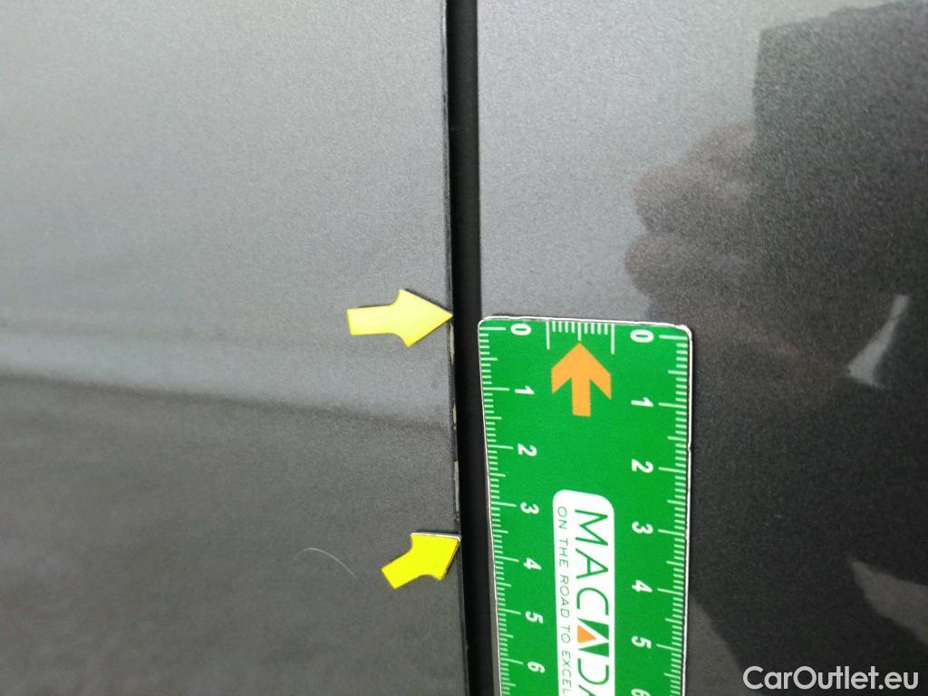  Peugeot  2008  Allure Business 1.2 PureTech 130CV BVA8 E6d #14