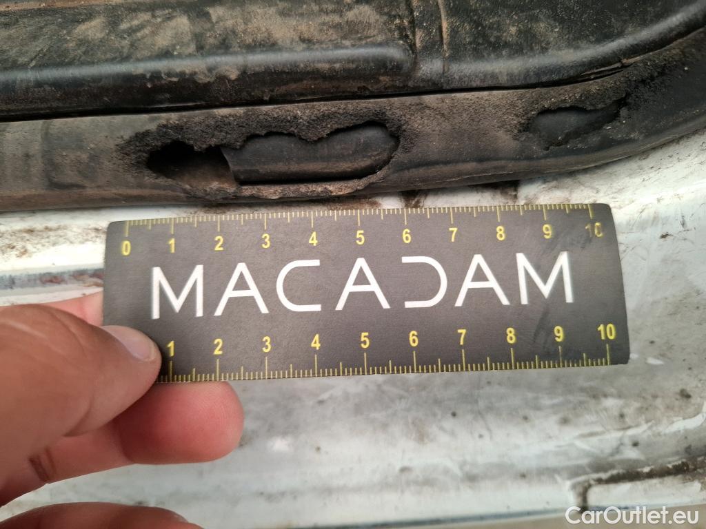  Peugeot  Boxer PEUGEOT  VU 4p Fourgon BLUEHDI 110 PREMIUM 330 L1H1 #51