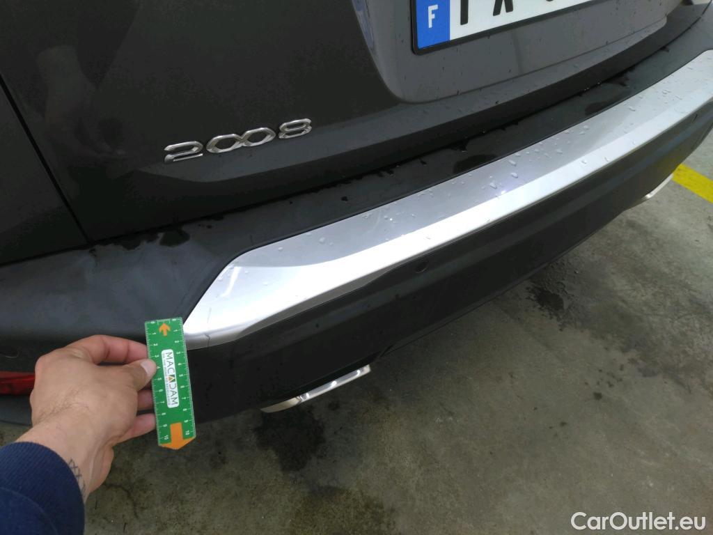  Peugeot  2008  Allure Business 1.2 PureTech 130CV BVA8 E6d #30