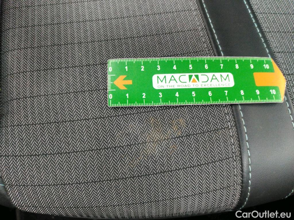  Peugeot  2008  Allure Business 1.2 PureTech 130CV BVA8 E6d #41