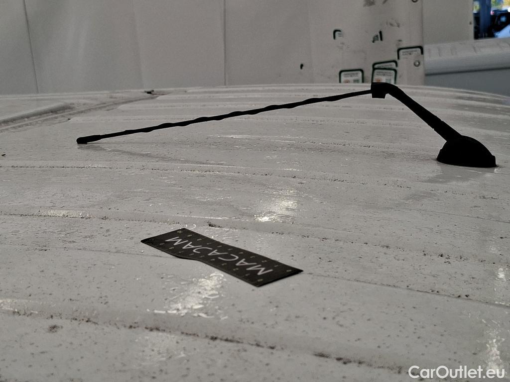  Peugeot  Boxer PEUGEOT  VU 4p Fourgon BLUEHDI 110 PREMIUM 330 L1H1 #59