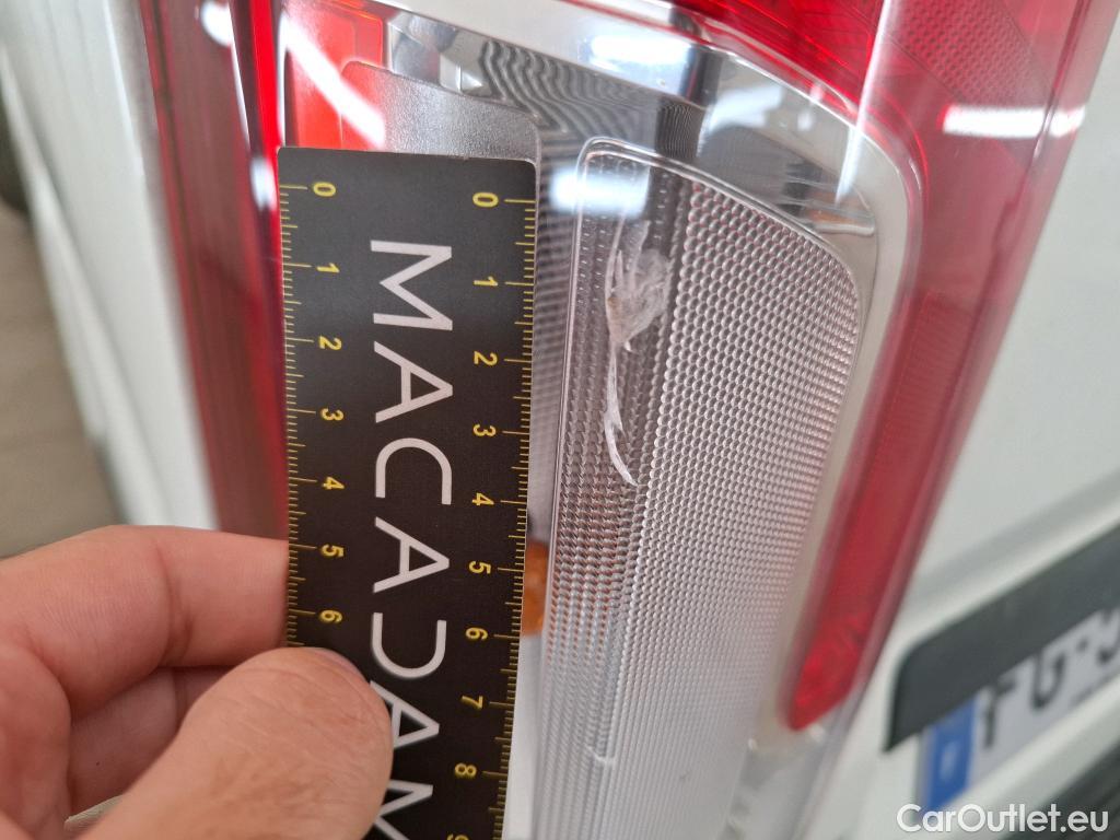  Peugeot  Boxer PEUGEOT  VU 4p Fourgon BLUEHDI 110 PREMIUM 330 L1H1 #29