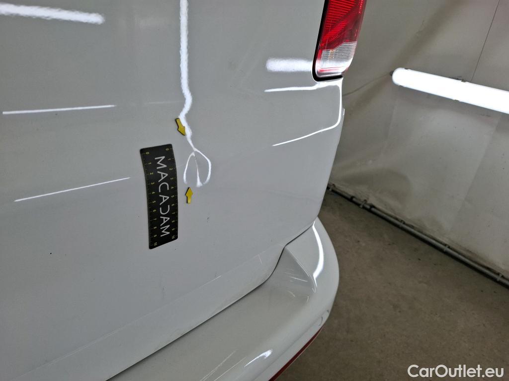  Volkswagen  Transporter VOLKSWAGEN  / 2019 / 4P / Fourgon tôlé 2.0 TDi 150 DSG7 L1H1 Business Plus #12