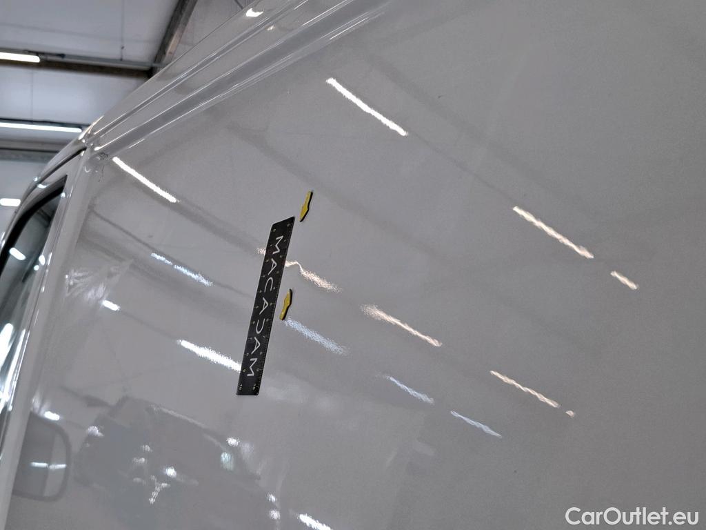  Volkswagen  Transporter VOLKSWAGEN  / 2019 / 4P / Fourgon tôlé 2.0 TDi 150 DSG7 L1H1 Business Plus #52