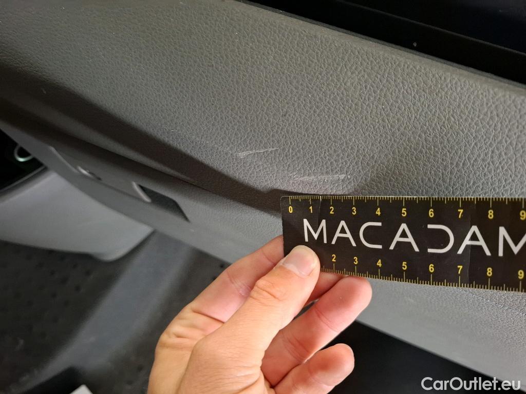  Volkswagen  Transporter VOLKSWAGEN  / 2019 / 4P / Fourgon tôlé 2.0 TDi 150 DSG7 L1H1 Business Plus #19