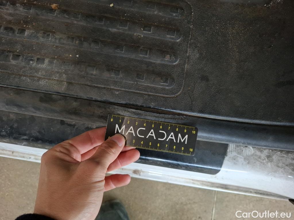  Volkswagen  Transporter VOLKSWAGEN  / 2019 / 4P / Fourgon tôlé 2.0 TDi 150 DSG7 L1H1 Business Plus #17