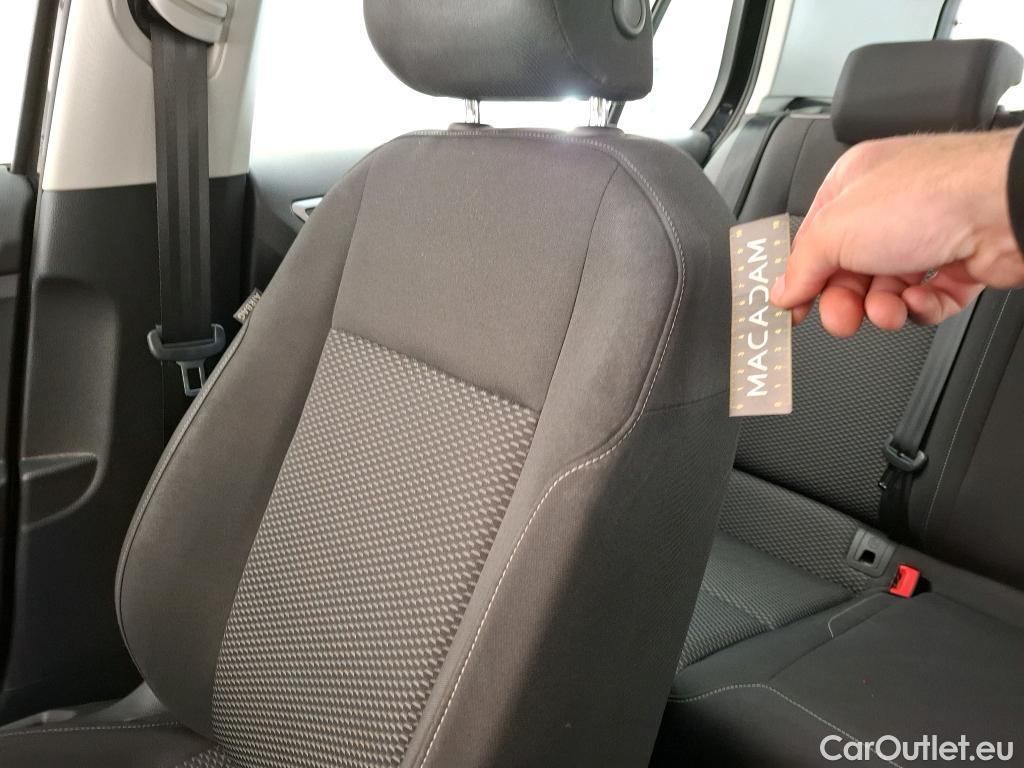  Volkswagen  Golf  VII Berline Trendline Business BMT 1.6 TDI 115CV BVM5 E6dT #18