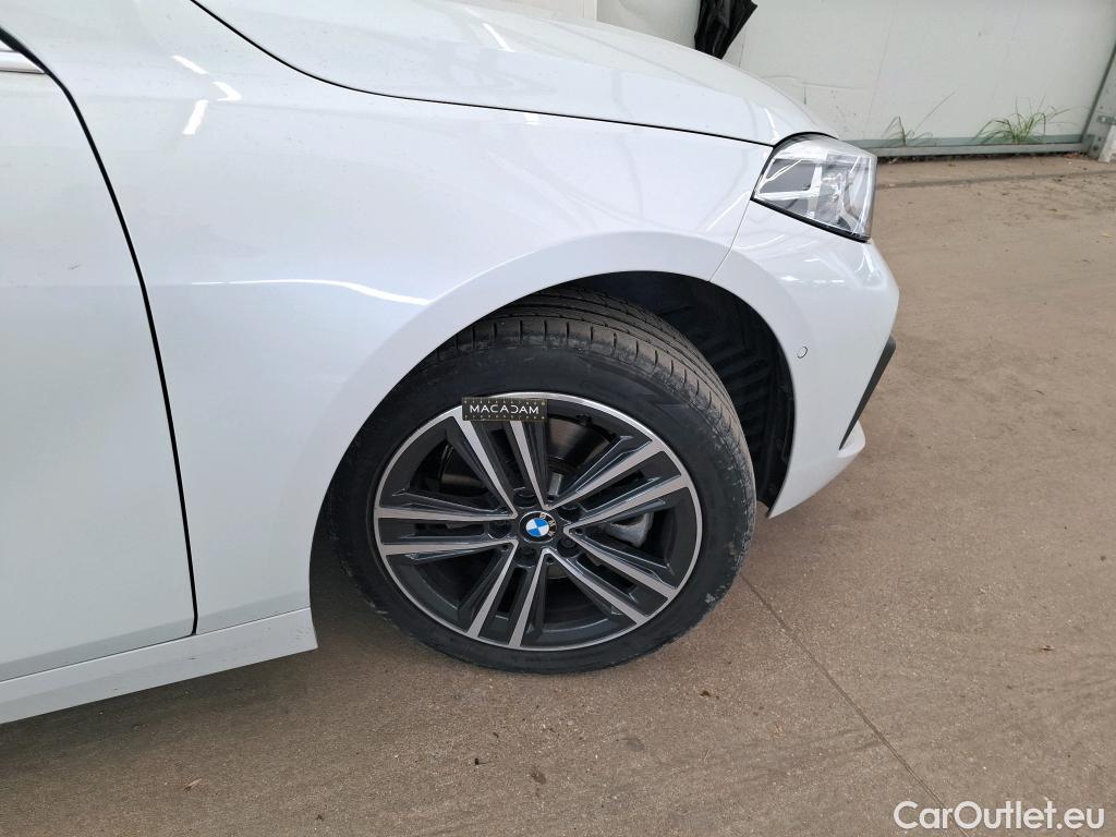  Bmw  Serie 1 BMW Série 1 / 2019 / 5P / Berline 116i DKG7 Business Design #10