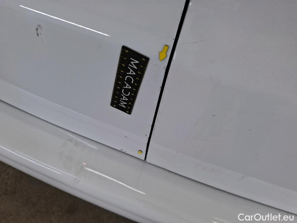  Volkswagen  Transporter VOLKSWAGEN  / 2019 / 4P / Fourgon tôlé 2.0 TDi 150 DSG7 L1H1 Business Plus #60