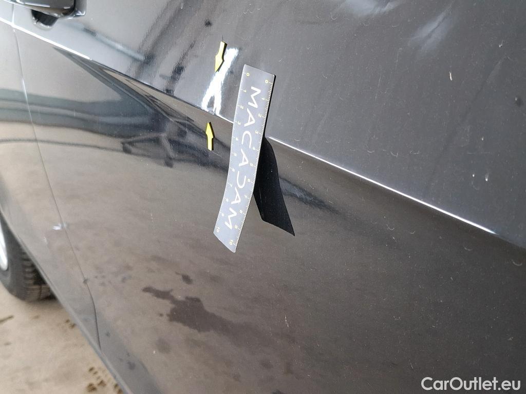  Volkswagen  Golf  VII Berline Trendline Business BMT 1.6 TDI 115CV BVM5 E6dT #17