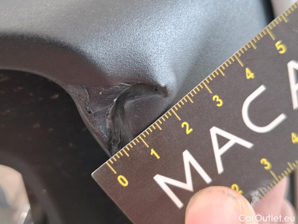  Bmw  Serie 1 BMW Série 1 / 2019 / 5P / Berline 116i DKG7 Business Design #9