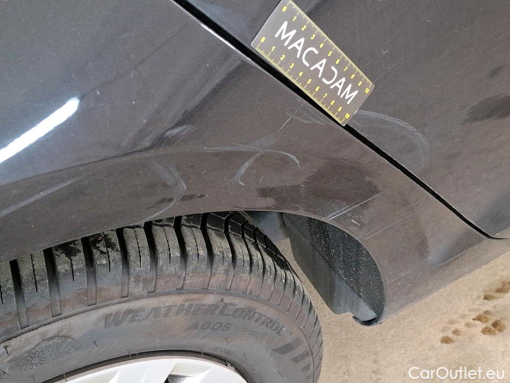  Volkswagen  Golf  VII Berline Trendline Business BMT 1.6 TDI 115CV BVM5 E6dT #24