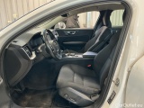  Volvo  V60 D3 AWD Momentum #6