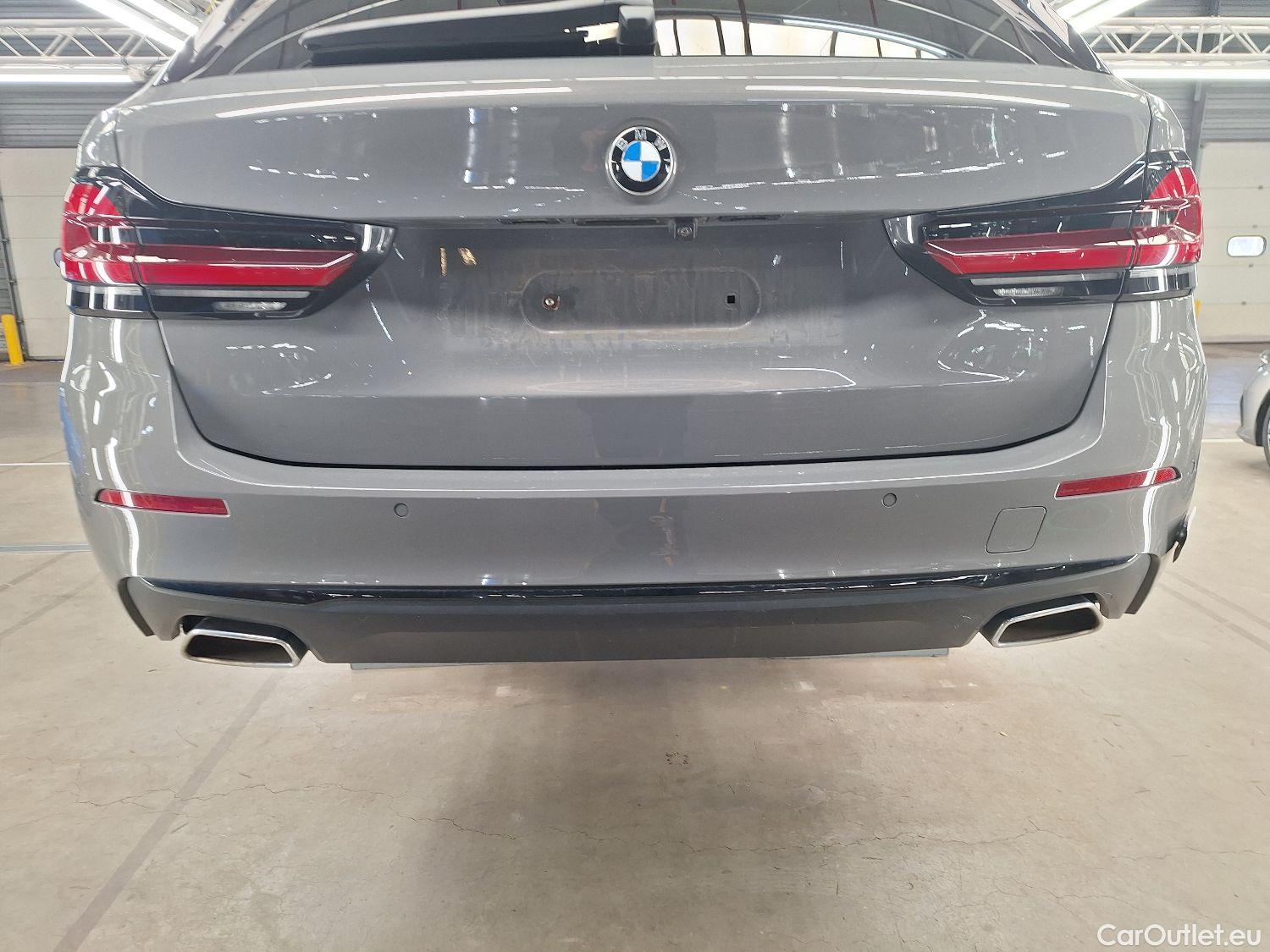  Bmw  Serie 5 BMW, 5-serie To FL'20, BMW 5 Reeks Touring 518d Aut. (110 kW) 5d #16