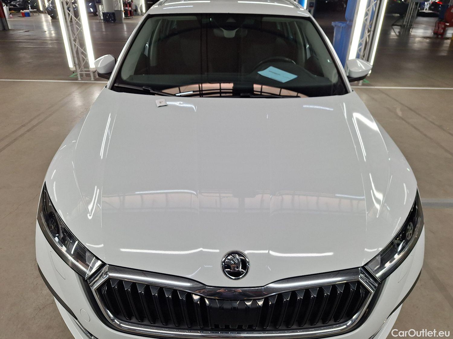  Skoda  Octavia Skoda,  Combi '20, Skoda  Combi 2.0 CRTDI 85kW Ambition 5d #19