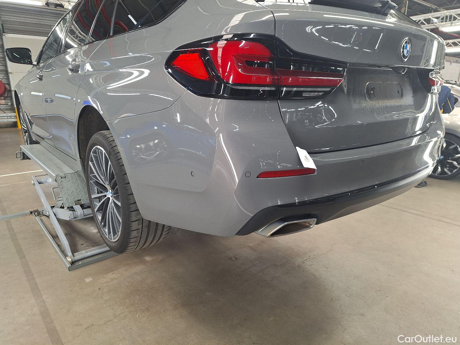  Bmw  Serie 5 BMW, 5-serie To FL'20, BMW 5 Reeks Touring 518d Aut. (110 kW) 5d #18