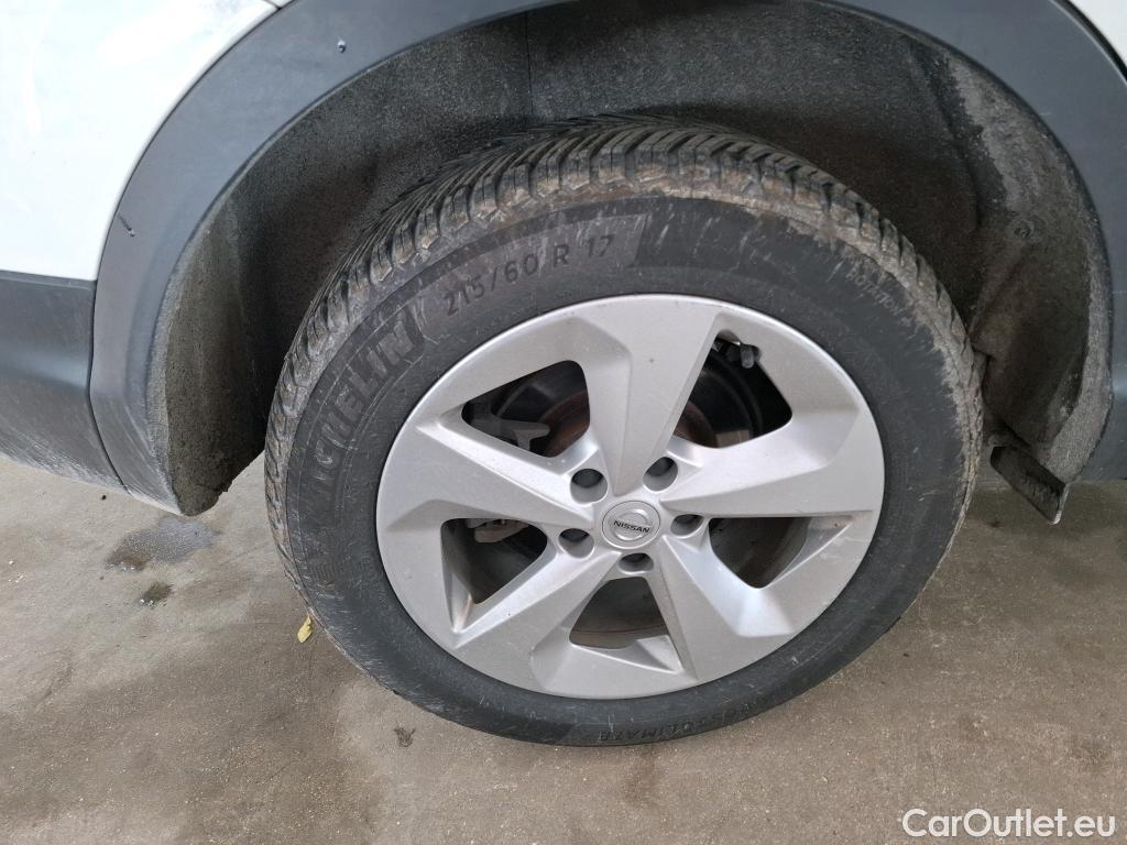  Nissan  Qashqai NISSAN  / 2017 / 5P / Crossover 1.5 DCI 115 Business Edition #1