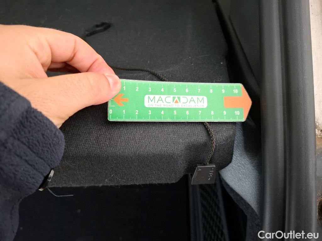  Bmw  X1 Série  sDrive18i Lounge 1.5 135CV BVM6 E6d #6