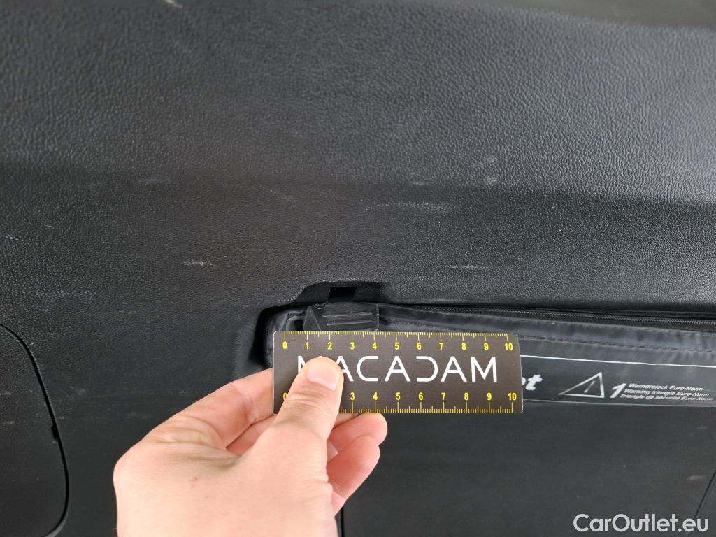  Opel   Grandland X Grandland X Elegance Business 1.5 130CV BVA8 E6d #14