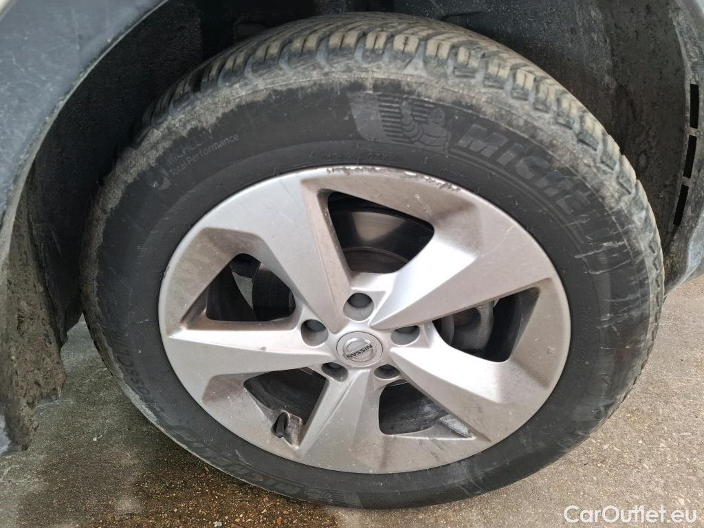  Nissan  Qashqai NISSAN  / 2017 / 5P / Crossover 1.5 DCI 115 Business Edition #6