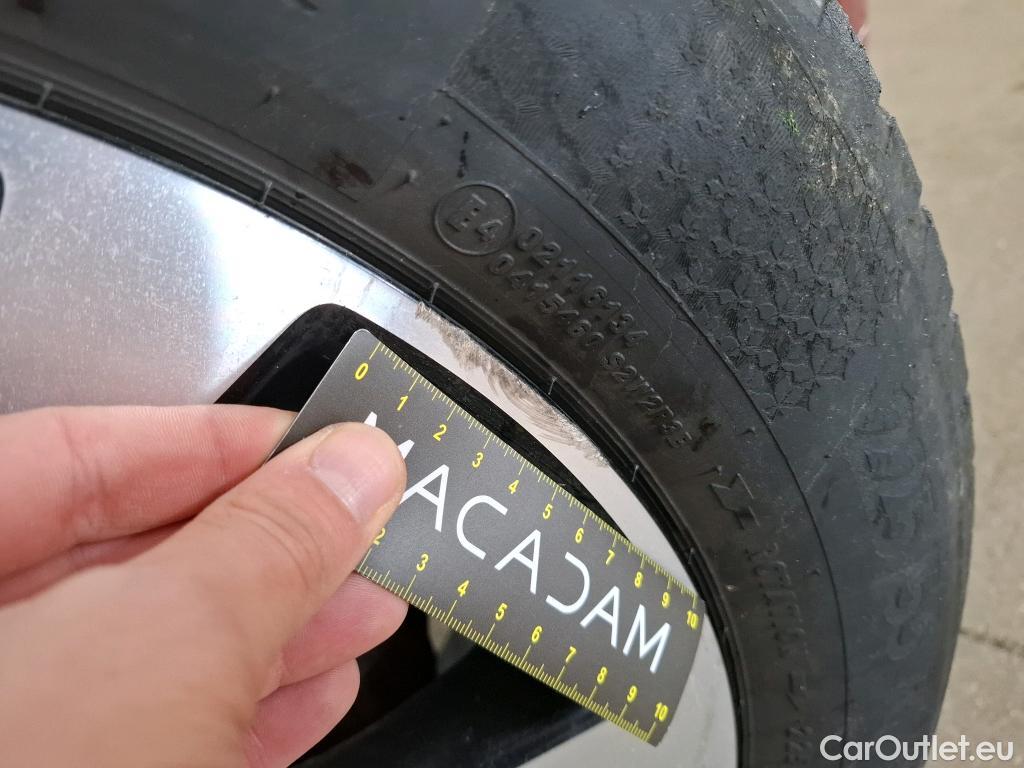  Opel   Grandland X Grandland X Elegance Business 1.5 130CV BVA8 E6d #24