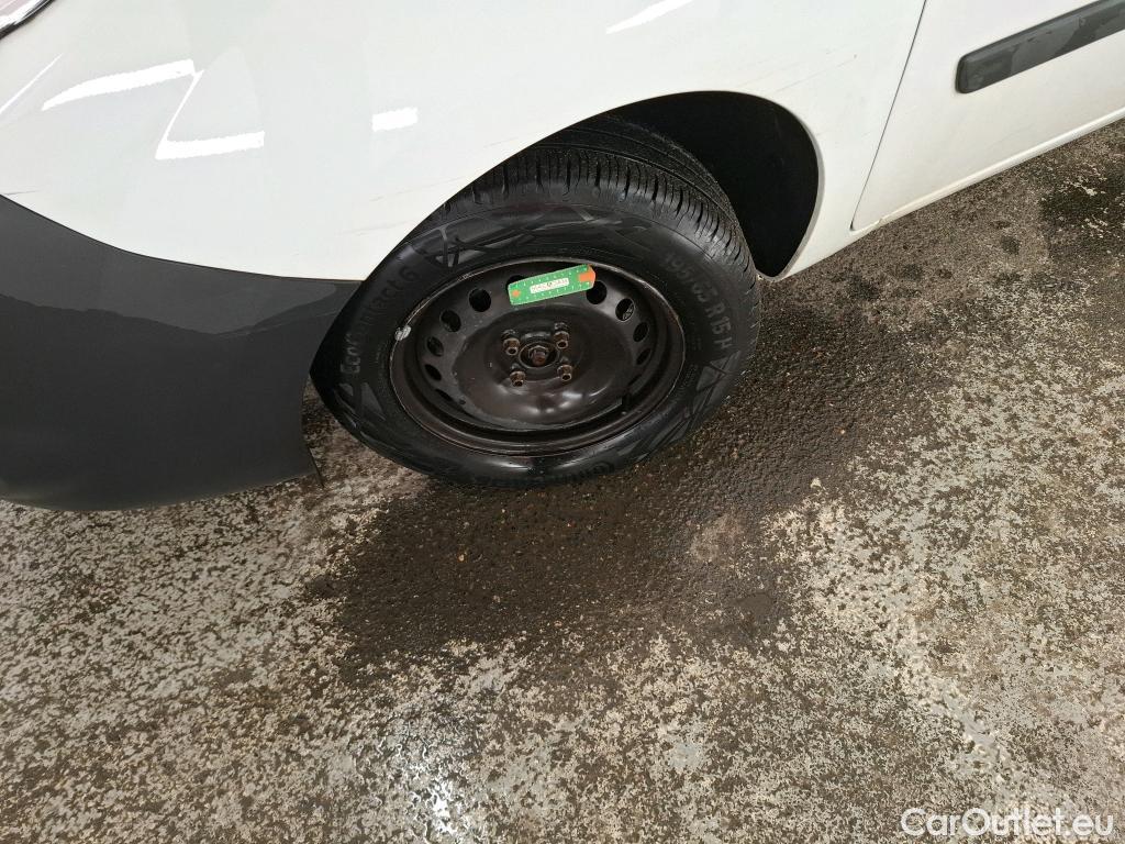  Renault  Kangoo  Express Extra (Série Spéciale) 1.5 dCi 75CV BVM5 E6 #37