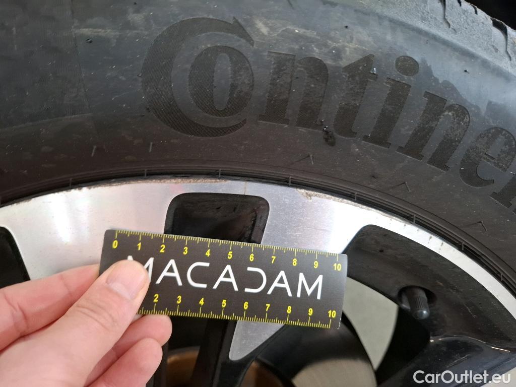  Opel   Grandland X Grandland X Elegance Business 1.5 130CV BVA8 E6d #5