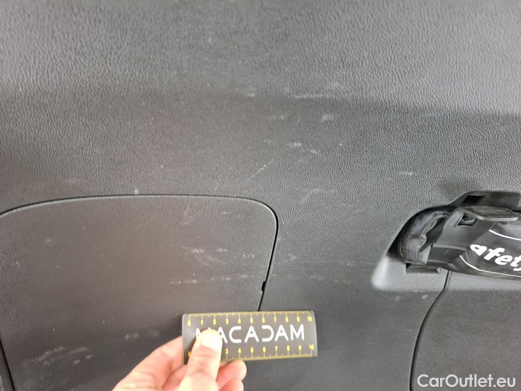  Opel   Grandland X Grandland X Elegance Business 1.5 130CV BVA8 E6d #13