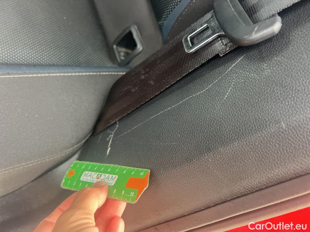  Seat  ATECA SEAT  / 2016 / 5P / todoterreno 1.6 TDI 85kW (115CV) St&Sp Style Eco #18