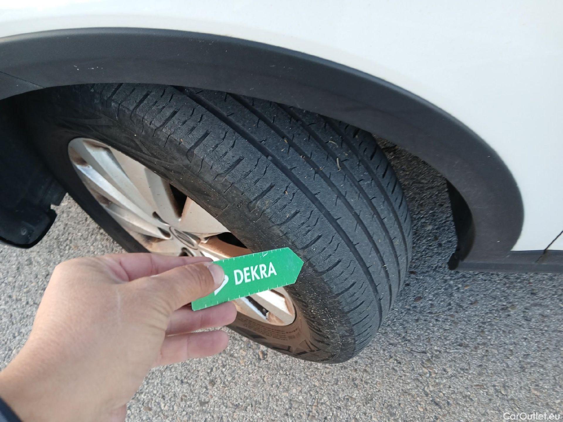  Seat  Arona SEAT  / 2017 / 5P / todoterreno 1.0 TSI 81kW (110CV) Style Plus (AC) #11