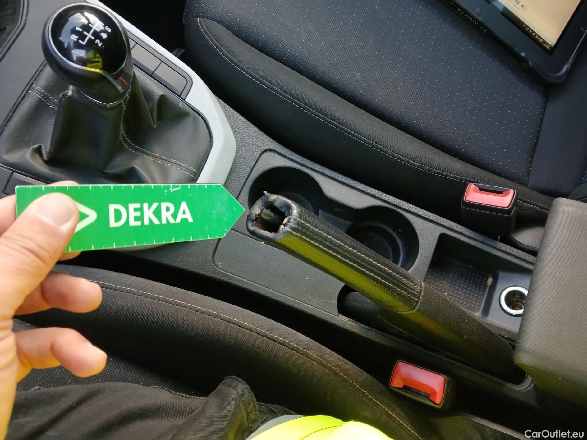  Seat  Arona SEAT  / 2017 / 5P / todoterreno 1.0 TSI 81kW (110CV) Style Plus (AC) #4