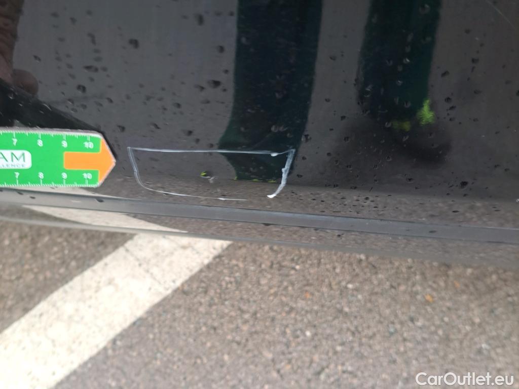  Land Rover  Range Rover LAND ROVER  Velar / 2017 / 5P / todoterreno 2.0 D240 177kW (240CV) S 4WD Auto #22