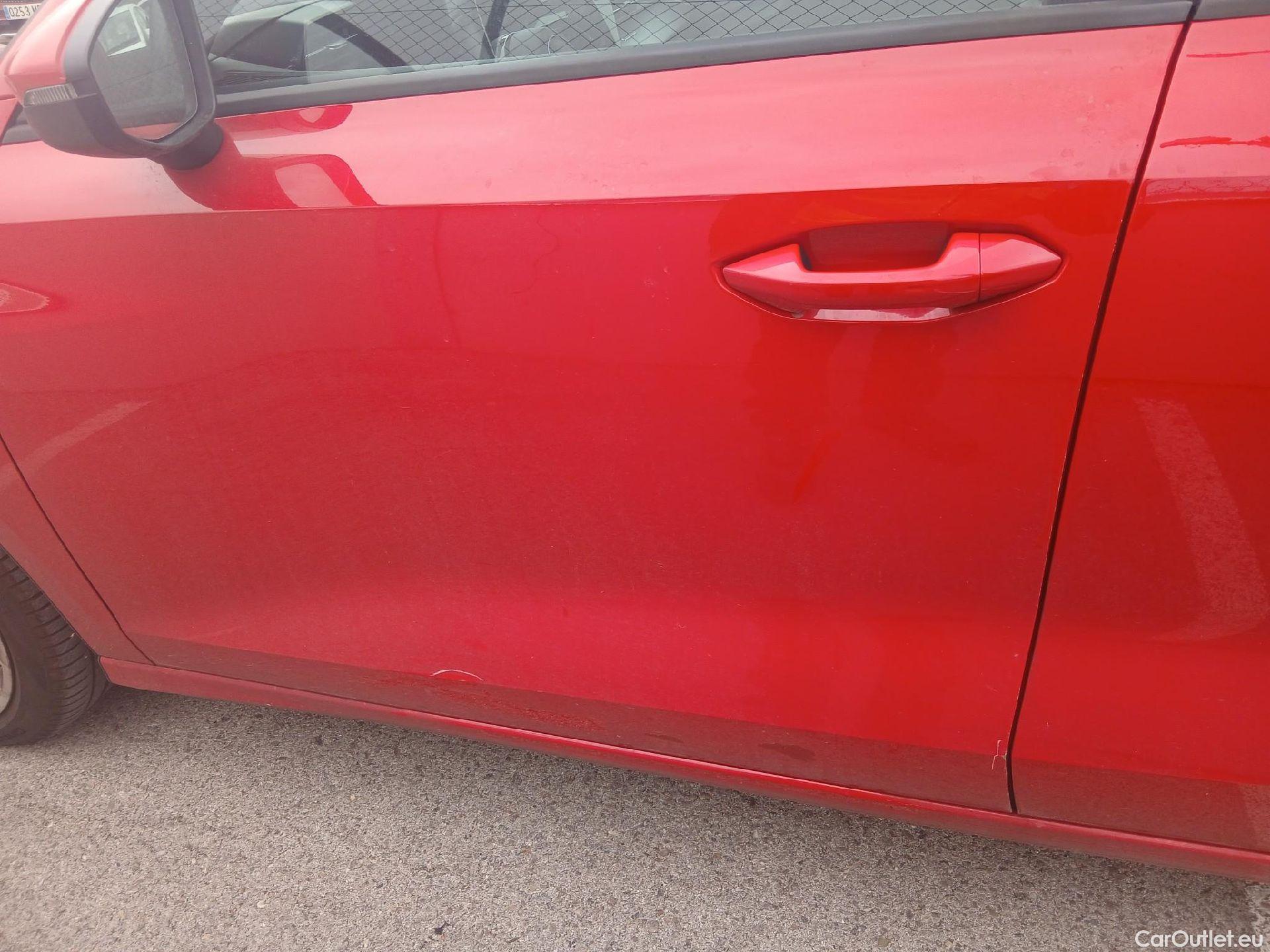  Audi  A3 AUDI  / 2020 / 5P / berlina con portón Sportback Advanced 35 TFSI 110kW (150CV) #11