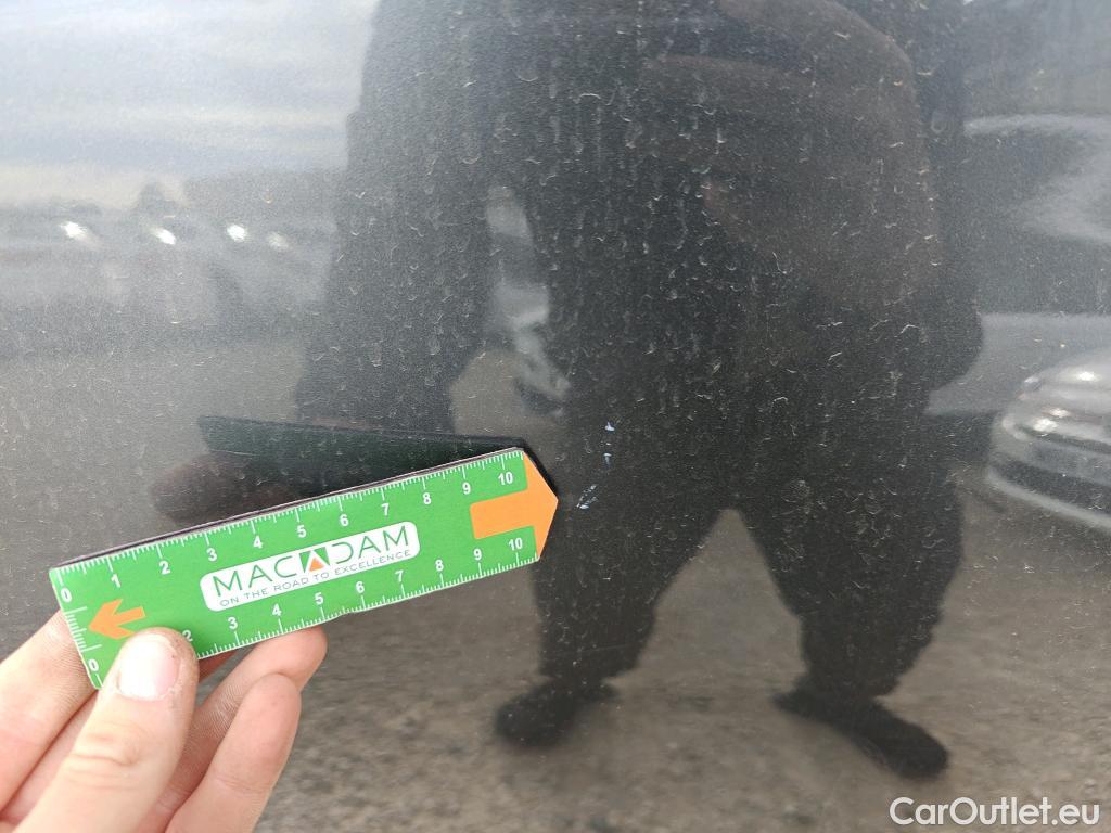  Bmw  X2 BMW  / 2017 / 5P / todoterreno sDrive18d (AC) #13