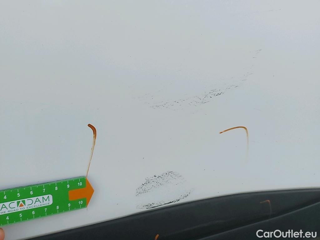  Peugeot  2008 PEUGEOT  / 2019 / 5P / todoterreno Active BlueHDI 81kW (110CV) #5