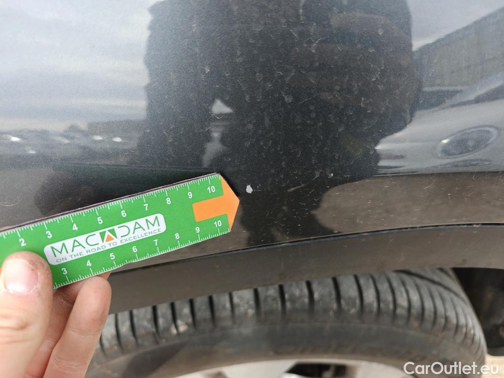  Bmw  X2 BMW  / 2017 / 5P / todoterreno sDrive18d (AC) #35