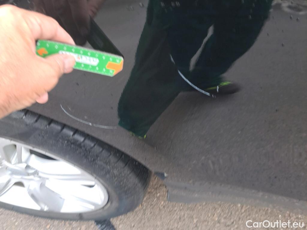  Land Rover  Range Rover LAND ROVER  Velar / 2017 / 5P / todoterreno 2.0 D240 177kW (240CV) S 4WD Auto #16