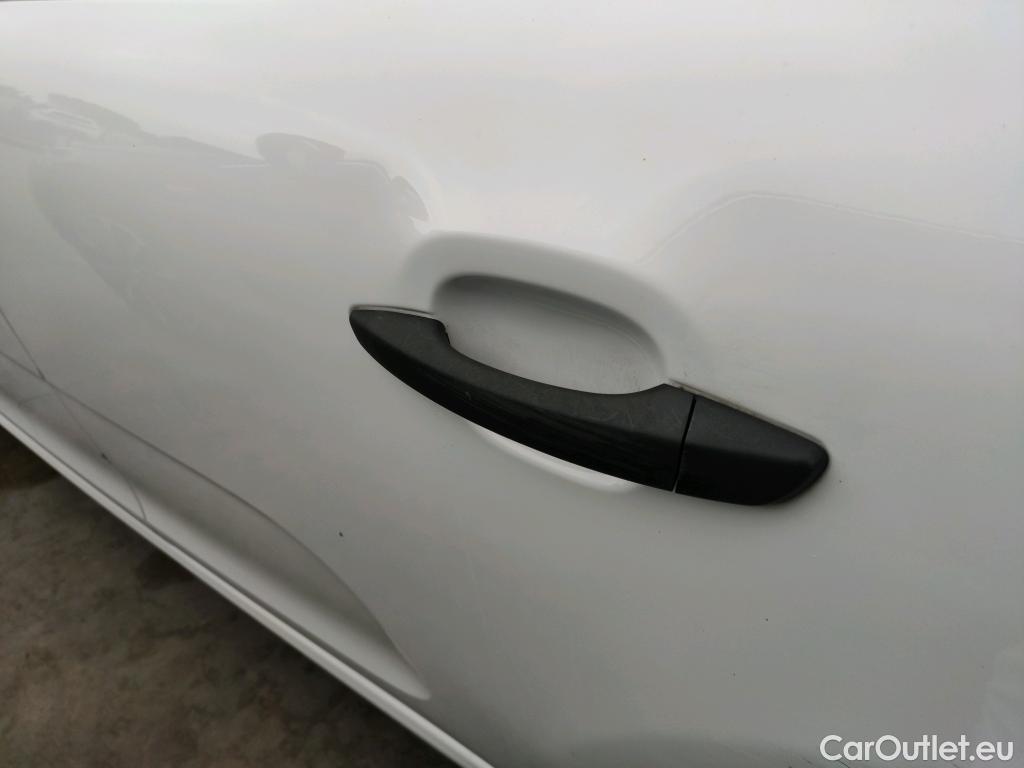  Citroen  C3 CITROEN  / 2016 / 5P / berlina comercial BlueHDi 73KW (100CV) S&S Comercial #45