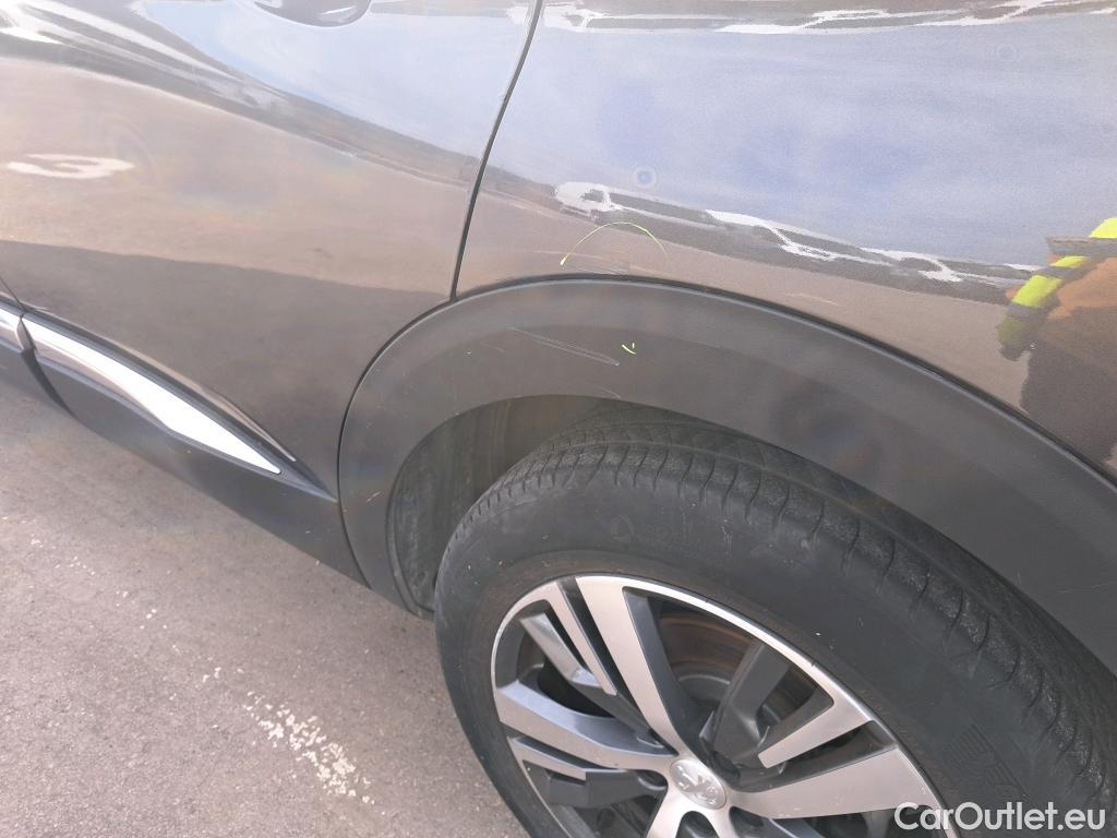  Peugeot  3008  Allure 1.5 HDi 130CV AT8 E6d #32