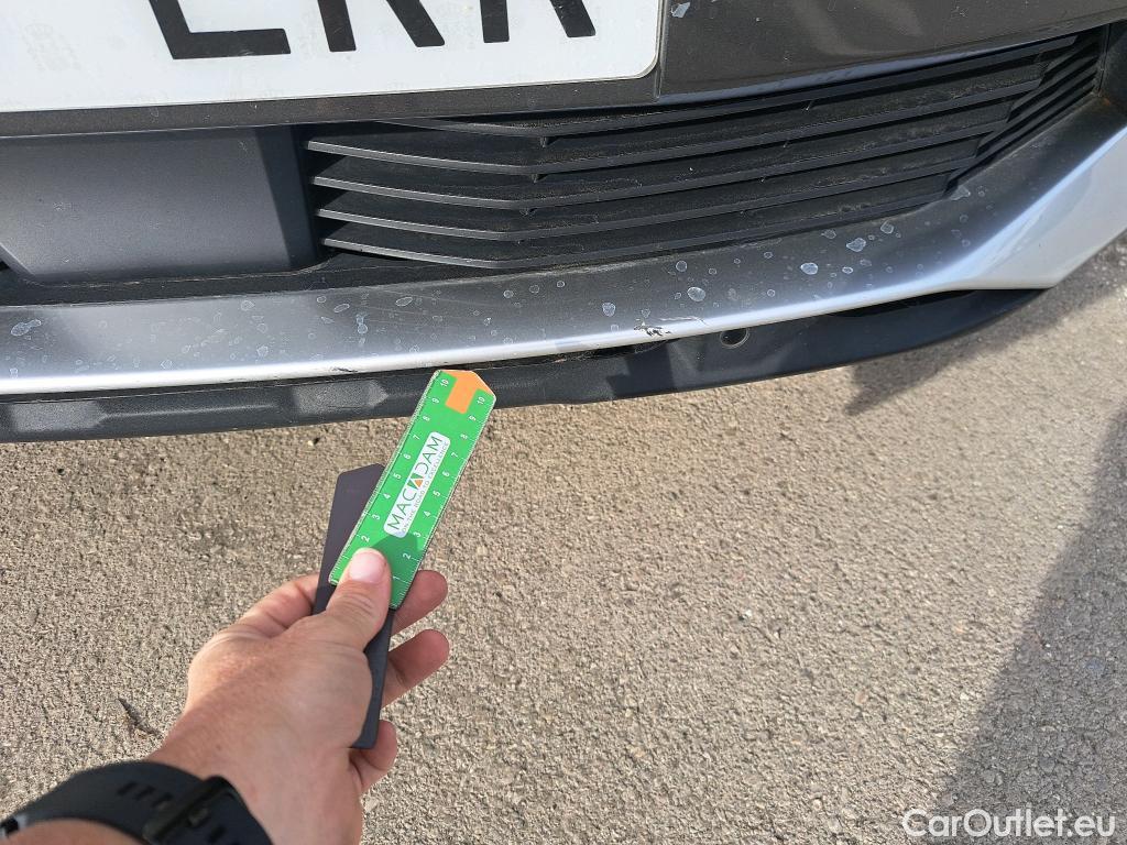  Peugeot  3008  Allure 1.5 HDi 130CV AT8 E6d #27