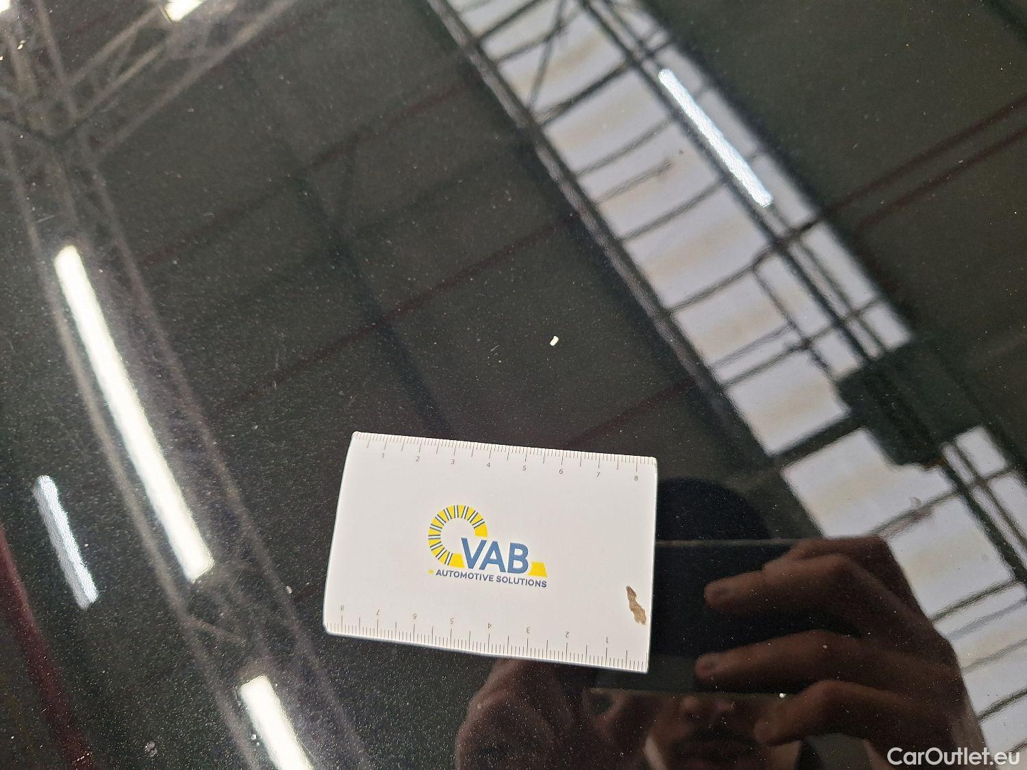  Mercedes  A-Klasse Mercedes, A-Class Berline '18, Mercedes-Benz  Limousine A 180d Business S #22