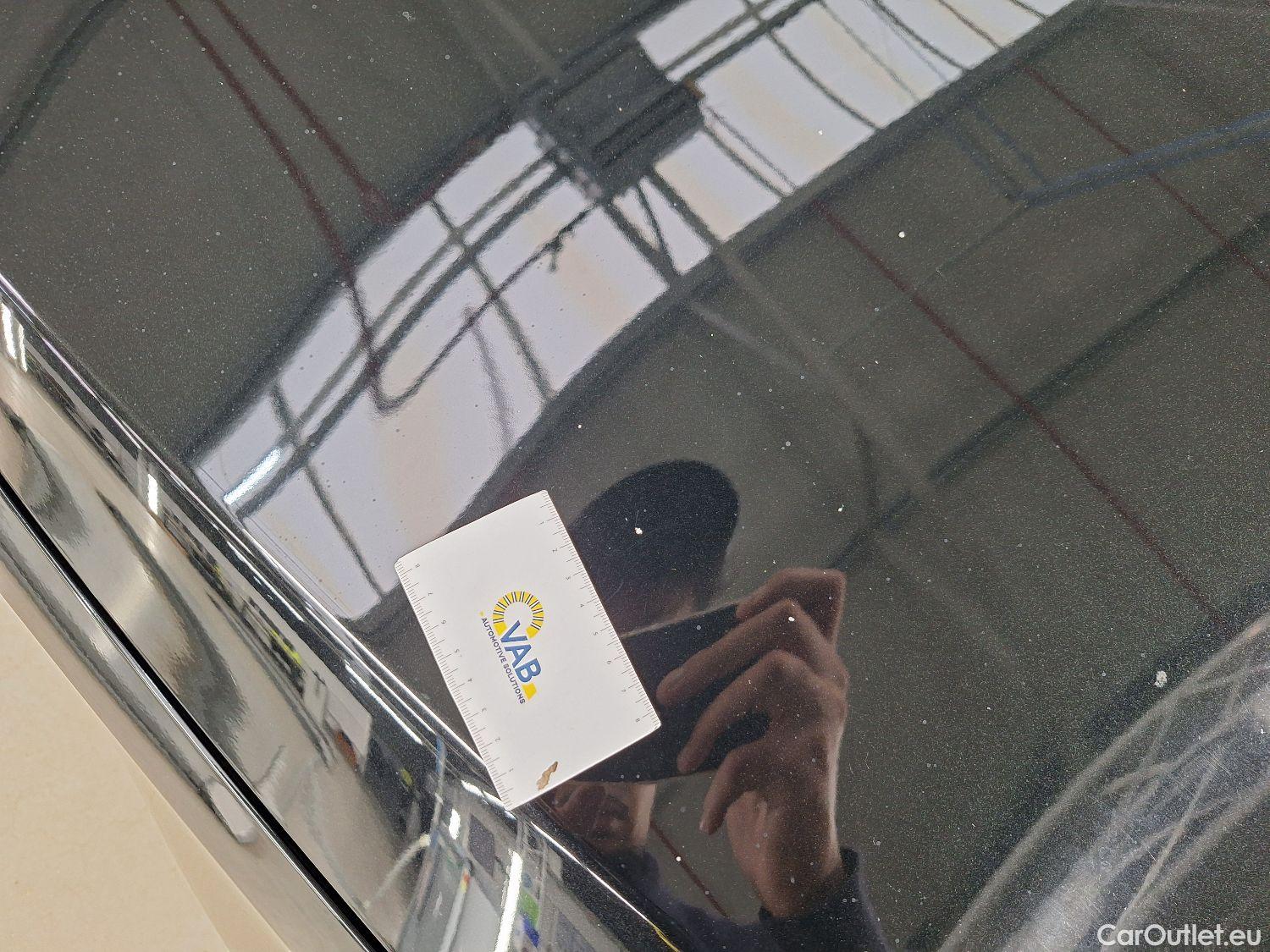  Mercedes  A-Klasse Mercedes, A-Class Berline '18, Mercedes-Benz  Limousine A 180d Business S #23