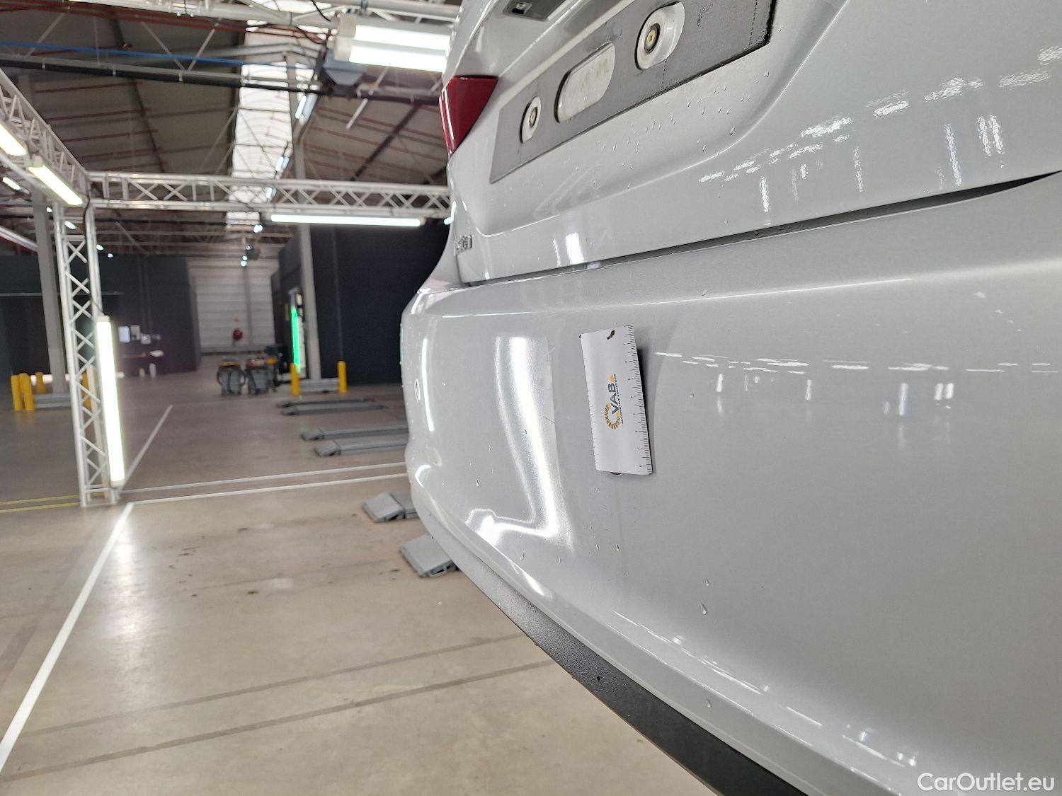  Ford  Fiesta Ford,  '17, Ford  1.1i 52kW Business Class 5d #2