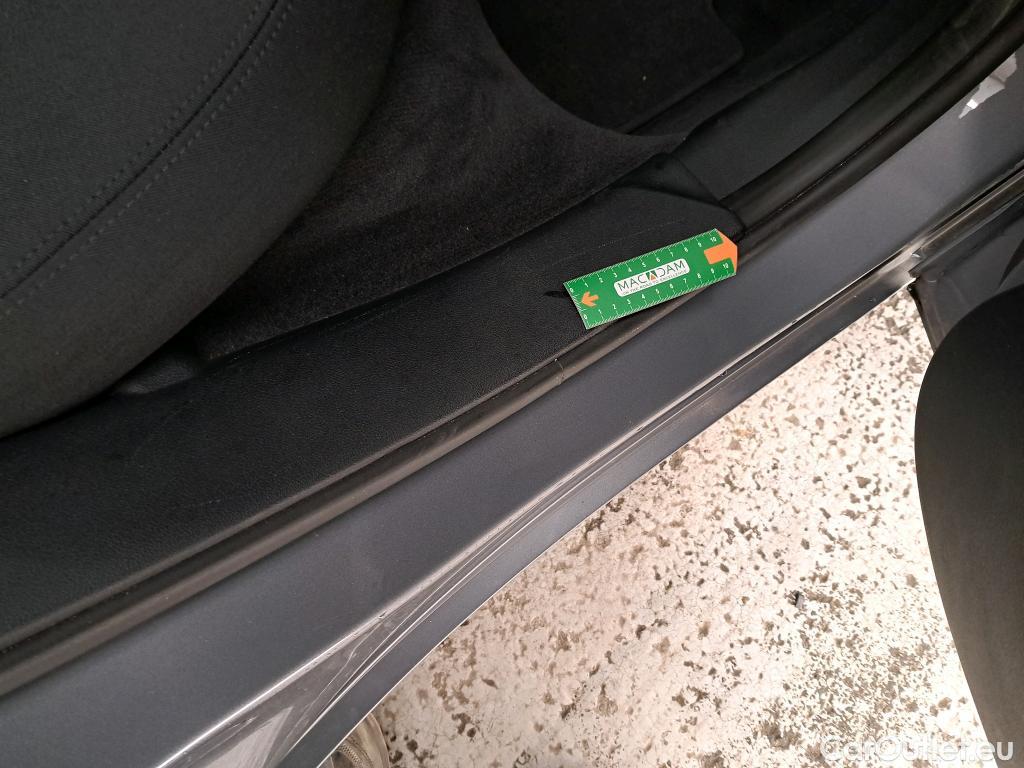  Bmw  Serie 1 1 Berline 116 d Business Design 1.5 115CV BVM6 E6d #7