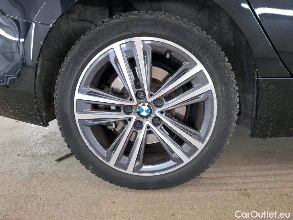  Bmw  Serie 2 BMW Série 2 Gran Coupé / 2019 / 4P / Berline 220D AUTO Business Design #16